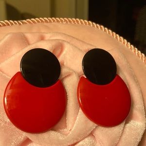 Vintage red/black pierced earrings